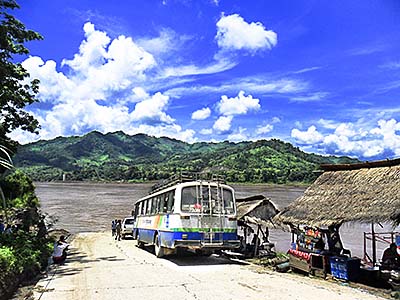 'Crossing the Mekong River in Sainyabuli Province' by Asienreisender